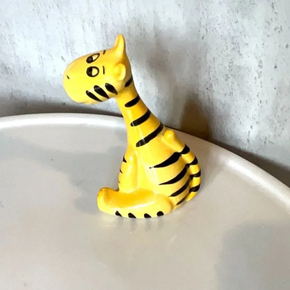 Vintage Tigger figurine Beswick England perfect condition